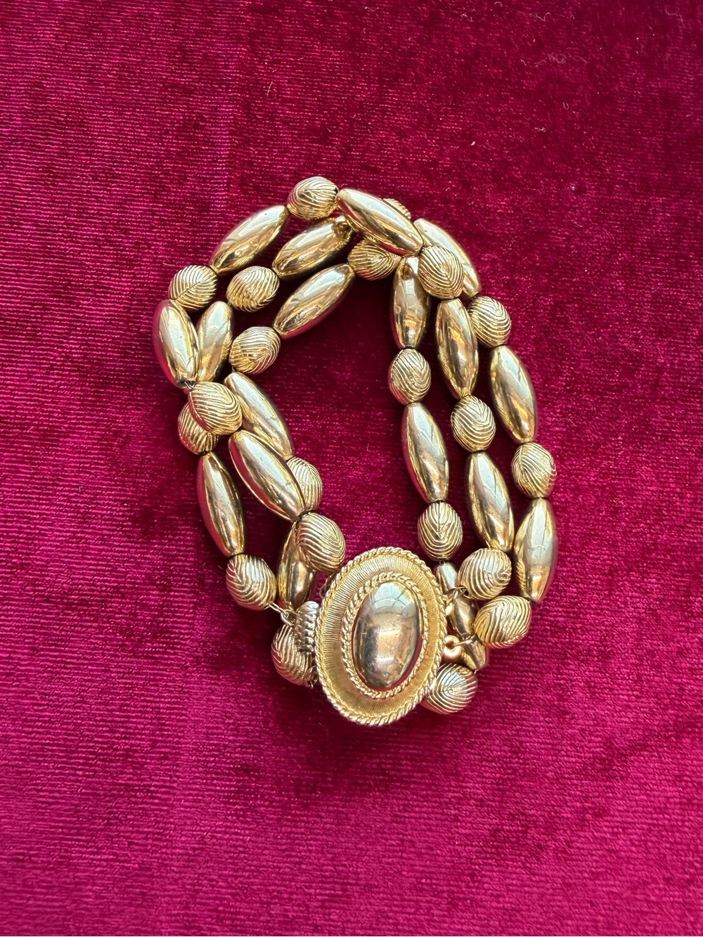 Vintage Beaded Gold Tone Bracelet